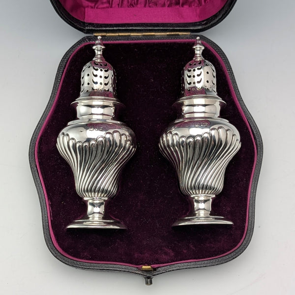 1892 British antique sterling silver sugar shaker pair, 145g total, Possibly Sibray Hall & Co, case included